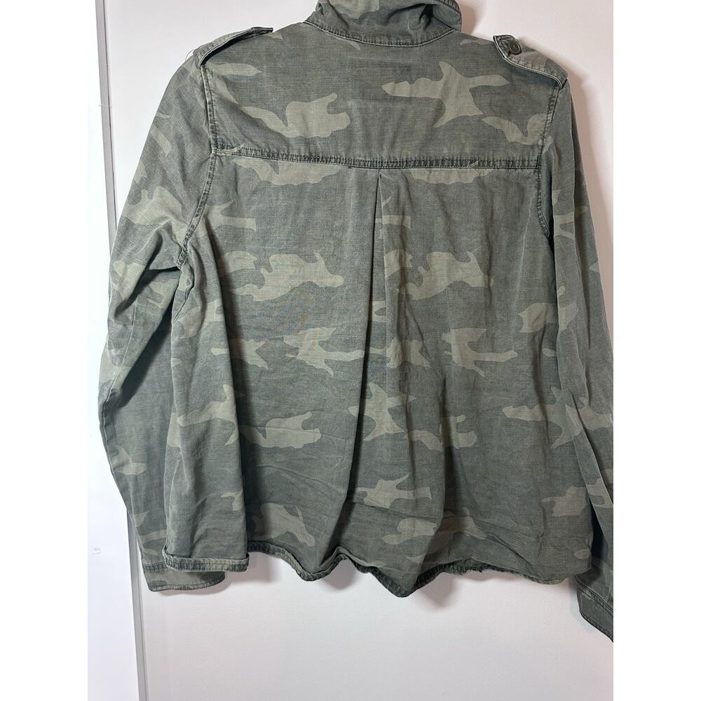 Lucky Brand Women's Green Camo Button Front Pocket Long Sleeve Jacket S/P - Picture 4 of 7